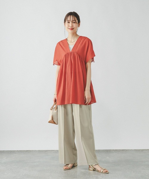 GLOBAL WORK（グローバルワーク）の「エアリーリラックスギャザーブラウス/325956（シャツ/ブラウス・レディース・ブラック/オフホワイト/テラコッタ/マスタード/ラベンダー/ダークブラウン・MEDIUM/LARGE）」の18枚目の写真