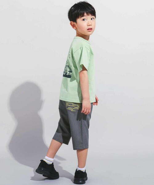BeBe（ベベ）の「【WEB限定】ツイルストレッチポケットロゴプリントハーフパンツ(100~140cm)（その他パンツ・キッズ・グリーン/グレー・130cm/120cm/110cm/140cm/100cm）」の7枚目の写真