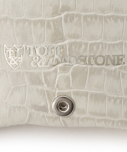 TOFF&LOADSTONE(トフアンドロードストーン)の「Eyewear case with strap croco(アイウェアケース with ストラップ クロコ)(その他・レディース・アイボリー/ダークブラウン・00)」の8枚目の写真