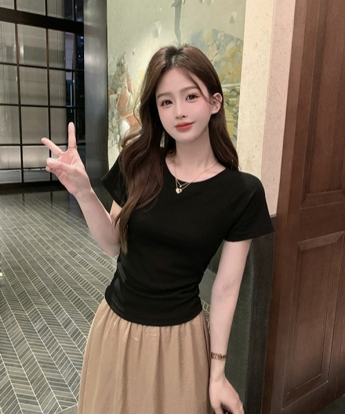 gossip!ロサンゼルス(ゴシップロサンゼルス)の「Y2Kガーリー*バックオープンショートスリーブTシャツ(Tシャツ/カットソー・レディース・ブラック/パープル・FREE)」の21枚目の写真