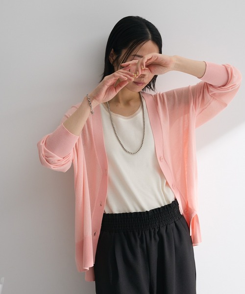 Green　Parks（グリーンパークス）の「[ZOZO限定]接触冷感Vネックカーディガン（カーディガン/ボレロ・レディース・ピンク/ネイビー/グレー/ブラック・FREE）」の4枚目の写真