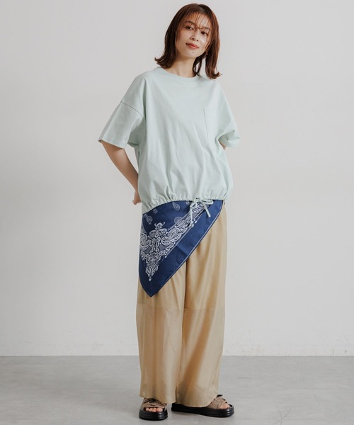 studio CLIP（スタディオクリップ）の「裾ドロストポケットTシャツ（Tシャツ/カットソー・レディース・ライトグリーン/オフホワイト/レッド/チャコール・FREE）」の7枚目の写真