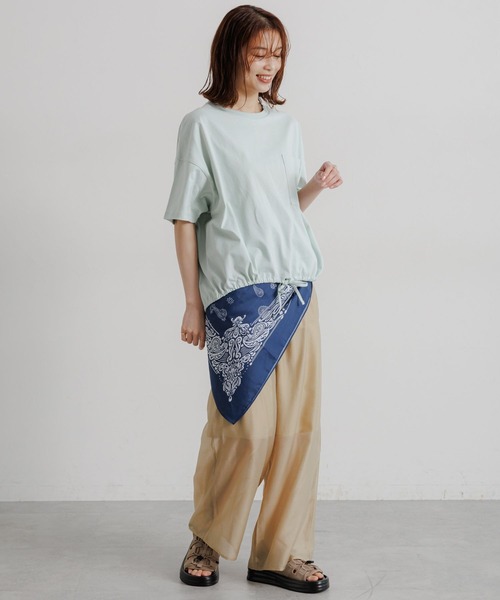 studio CLIP（スタディオクリップ）の「裾ドロストポケットTシャツ（Tシャツ/カットソー・レディース・ライトグリーン/オフホワイト/レッド/チャコール・FREE）」の6枚目の写真