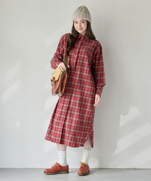 KRIFF MAYER Lady's Collection（クリフメイヤーレディースコレクション）の「【綿100％】ビエラシャツワンピース（シャツワンピース・レディース・カラフル/チャコール/その他5/ナチュラル/レッド/オリーブ・MEDIUM/LARGE）」の10枚目の写真