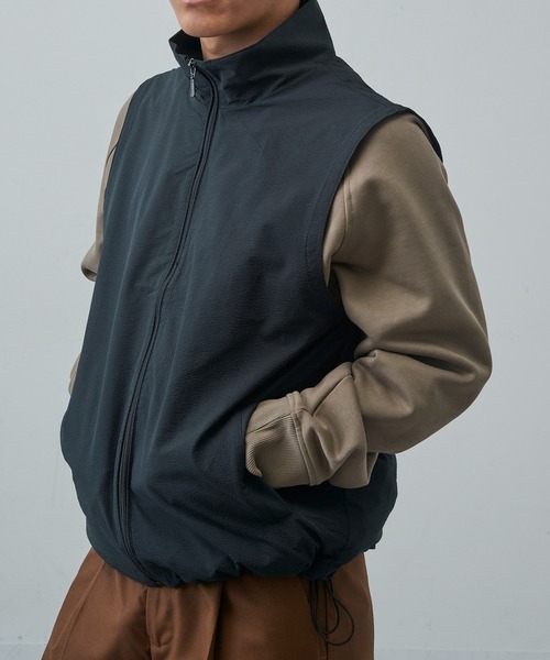 MAGASIN DE MODE Brew(マガジンデモードブリュー)の「【MAGASIN DE MODE Brew】テックベスト MSF-1901(ベスト・メンズ・ブラック/ベージュ/カーキ/ブルー・L/M/LL)」の2枚目の写真