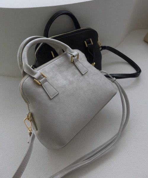 et.UNiVER(エトユニベール)の「Metallic Muse Dome Bag(ハンドバッグ・レディース・シルバー/ブラック/ゴールド・FREE)」の21枚目の写真
