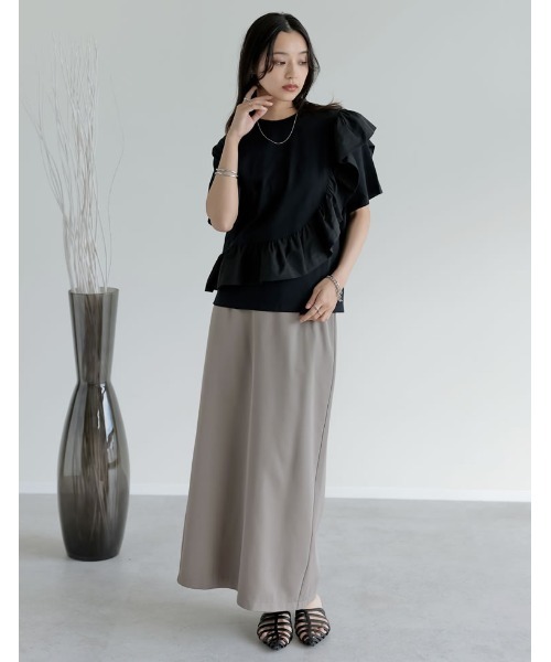 Re:EDIT（リエディ）の「[接触冷感][UVカット]異素材フリルドッキングTシャツ（Tシャツ/カットソー・レディース・ブラック/ホワイト・MEDIUM/LARGE）」の6枚目の写真