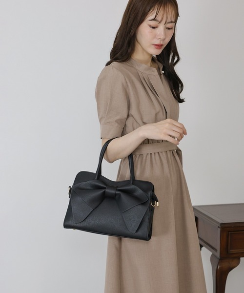 BLUEEAST（ブルーイースト）の「2wayリボンバッグ（ハンドバッグ・レディース・ブラック/ベージュ/ブラウン・FREE）」の15枚目の写真