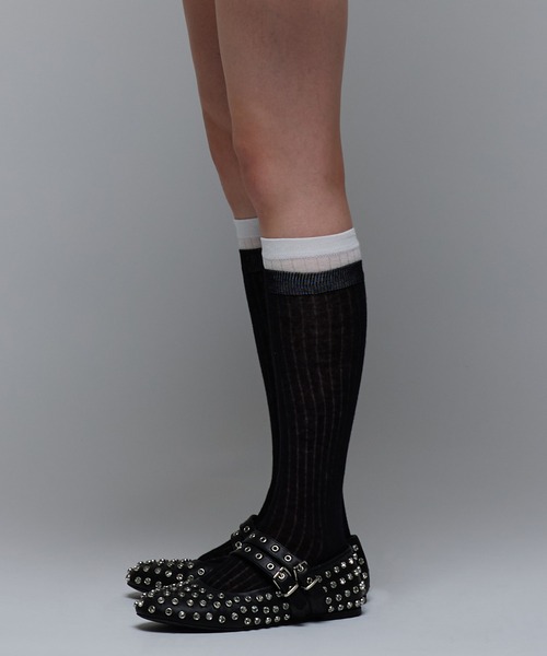 Narcissus（ナルシス）の「バイカラーソックス　ハイソックス（ソックス/靴下・レディース・ホワイト/ブラック/グレー・FREE）」の3枚目の写真