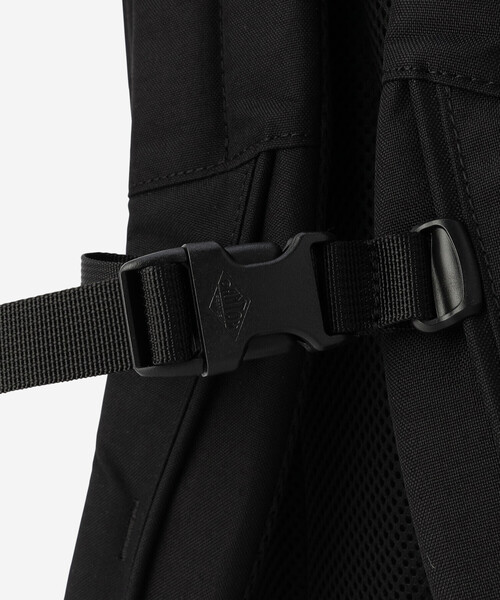 DANTON(ダントン)の「DANTON | バックパック CORNEILLE 18(バックパック/リュック・レディース・ブラック/ダークグレー・-)」の7枚目の写真