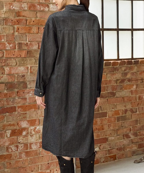 Honeys（ハニーズ）の「デニムシャツワンピース（ワンピース・レディース・ブラック/インディゴブルー・L/LL/M/S）」の18枚目の写真