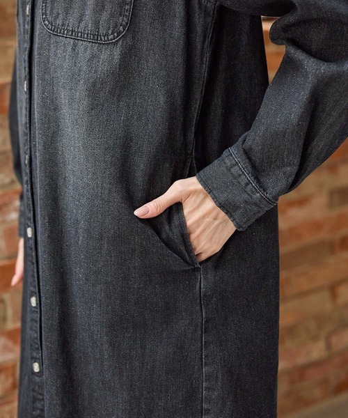 Honeys（ハニーズ）の「デニムシャツワンピース（ワンピース・レディース・ブラック/インディゴブルー・L/LL/M/S）」の22枚目の写真