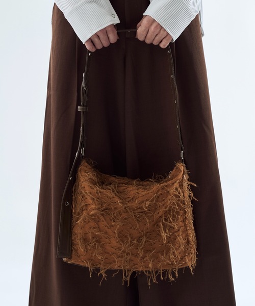 seyto（セイト）の「By-color fringe multi way bag / バイカラーフリンジマルチウェイバック（ショルダーバッグ・メンズ・ブラウン/グレー・FREE）」の6枚目の写真