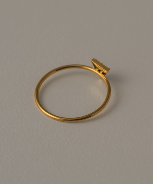 muku(ムク)の「RING/ZIRCONIA TRIANGLE(リング・レディース・シルバー/ゴールド・9/11)」の16枚目の写真