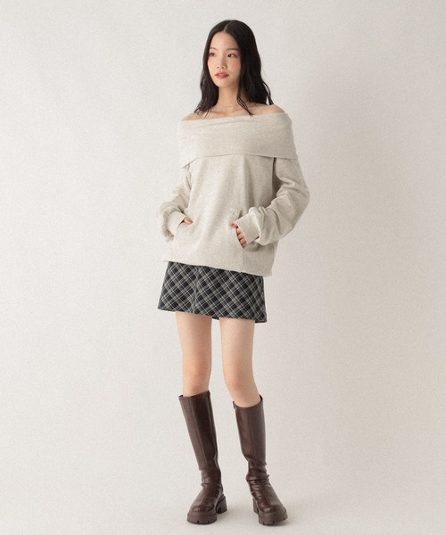 Heather(ヘザー)の「オフショルチュニック裏毛スウェット 590574(スウェット・レディース・オートミール/ネイビー/グレー・FREE)」の7枚目の写真