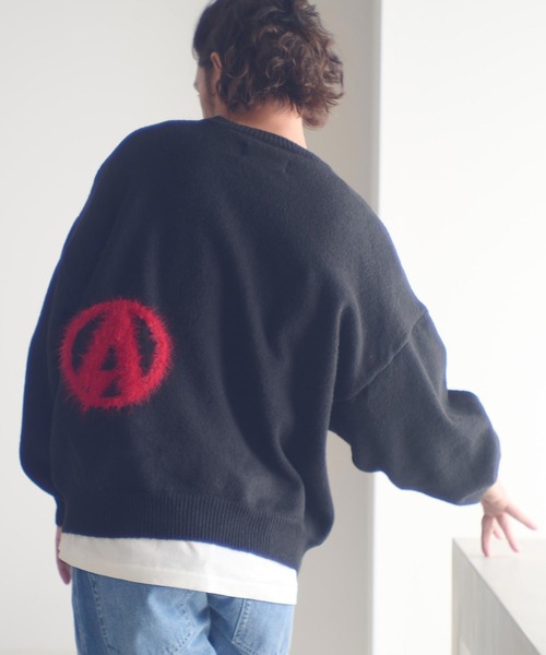 ADAM PATEK(アダムパテック)の「msw1756-archive shaggy crest crewneck ニット(AP2521027)(ニット/セーター・メンズ・ブラック×レッド/ブラック×イエロー・1/2)」の3枚目の写真