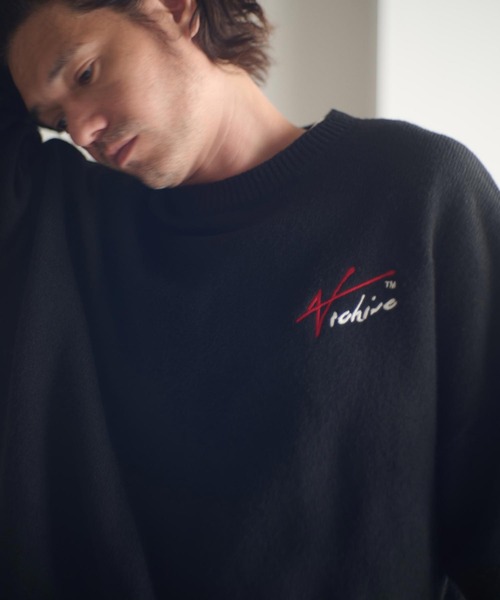 ADAM PATEK(アダムパテック)の「msw1756-archive shaggy crest crewneck ニット(AP2521027)(ニット/セーター・メンズ・ブラック×レッド/ブラック×イエロー・1/2)」の5枚目の写真