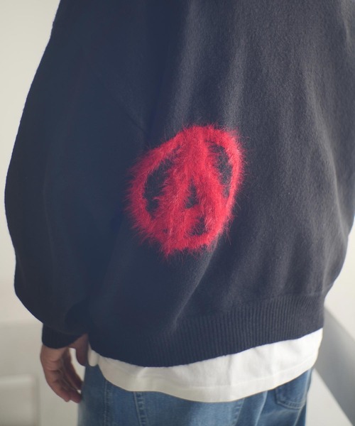 ADAM PATEK(アダムパテック)の「msw1756-archive shaggy crest crewneck ニット(AP2521027)(ニット/セーター・メンズ・ブラック×レッド/ブラック×イエロー・1/2)」の6枚目の写真