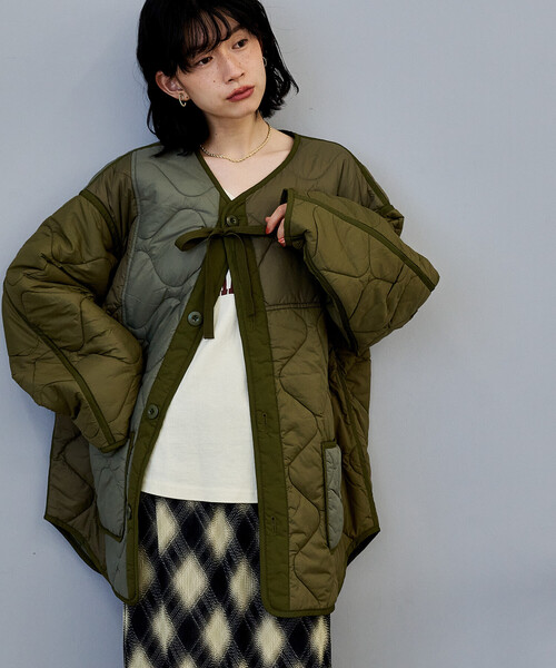 FREAK'S STORE（フリークスストア）の「パッチワーク キルトジャケット（ミリタリージャケット・レディース・ブラック/オフホワイト/オリーブ・ﾌﾘ-）」の14枚目の写真