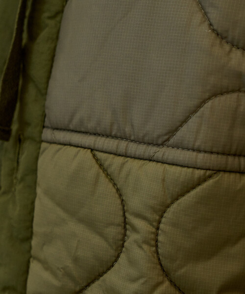 FREAK'S STORE（フリークスストア）の「パッチワーク キルトジャケット（ミリタリージャケット・レディース・ブラック/オフホワイト/オリーブ・ﾌﾘ-）」の18枚目の写真