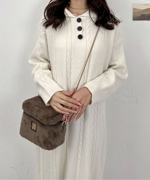 Mejoul(メジュール)の「ケーブル編みポロニットロングワンピース(ワンピース・レディース・ホワイト/ブラウン/ブラック・F)」の5枚目の写真
