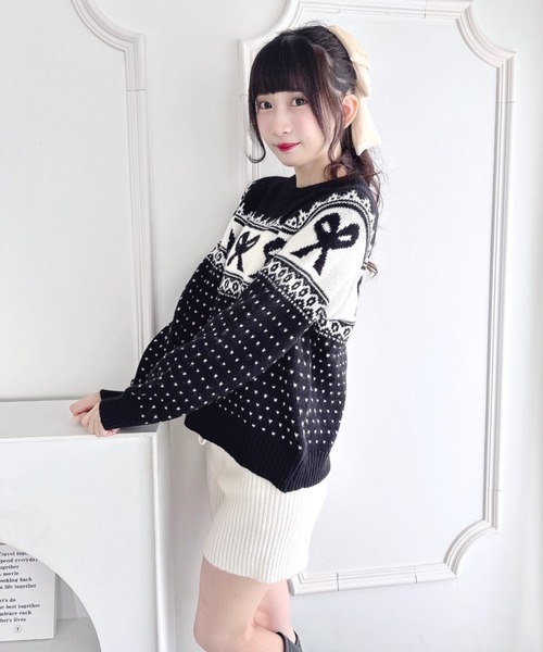 Loueme(ルエム)の「リボンノルディックニットプルオーバー(ニット/セーター・レディース・ブラック/アイボリー/ブルー/レッド・FREE)」の6枚目の写真