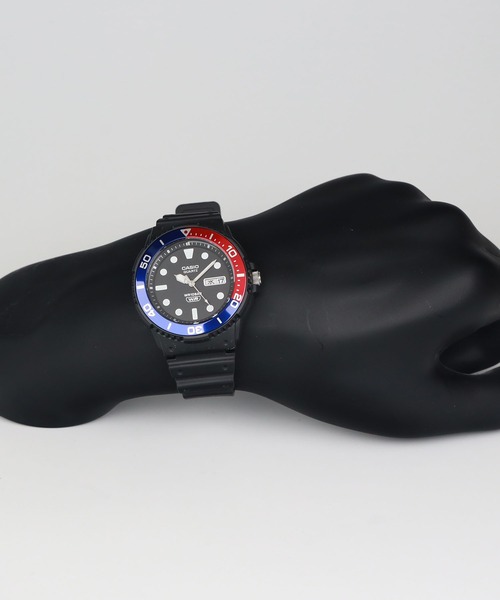 CASIO(カシオ)の「CASIO Collection / MRW-230HJ-1E2JF(アナログ腕時計・メンズ・ブラック×ブルー・FREE)」の4枚目の写真