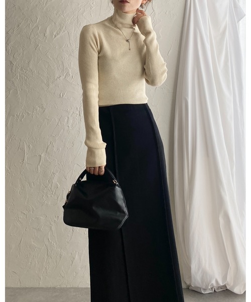She's Closet（シーズクローゼット）の「長袖タイトハイネックリブニットトップス（ニット/セーター・レディース・レッド/ブラウン/アイボリー/ブラック/グレー/セージグリーン・FREE）」の15枚目の写真