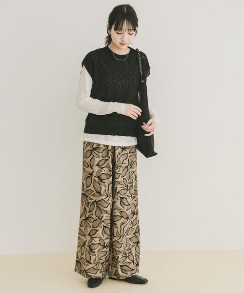 ITEMS URBANRESEARCH(アイテムズ アーバンリサーチ)の「ゴムヤーンニットベスト(ベスト・レディース・ブラック/ブルー/ベージュ・FREE)」の7枚目の写真