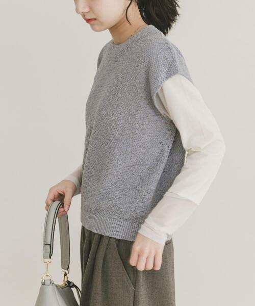 ITEMS URBANRESEARCH(アイテムズ アーバンリサーチ)の「ゴムヤーンニットベスト(ベスト・レディース・ブラック/ブルー/ベージュ・FREE)」の11枚目の写真