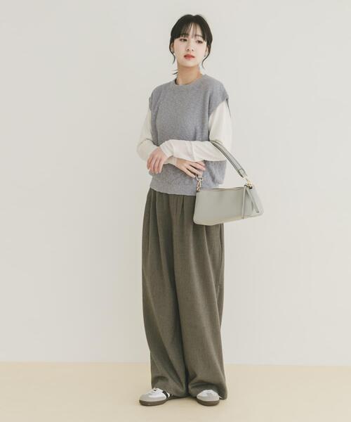 ITEMS URBANRESEARCH(アイテムズ アーバンリサーチ)の「ゴムヤーンニットベスト(ベスト・レディース・ブラック/ブルー/ベージュ・FREE)」の13枚目の写真