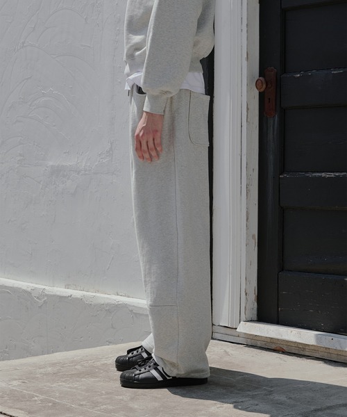 Regen Glanz（レーゲングランツ）の「curve design tuck sweatpants/カーブデザインタックスウェットパンツ（スウェットパンツ・メンズ・ブラック/グレー・MEDIUM/SMALL/LARGE）」の7枚目の写真