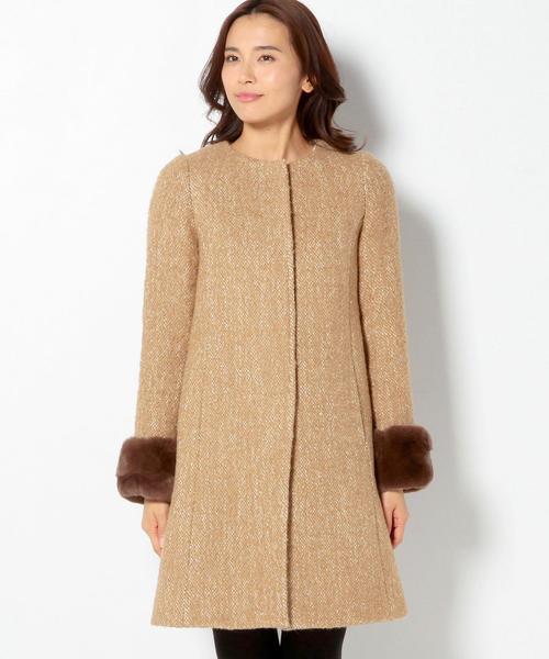 Jewel Changes（ジュエルチェンジズ）の「〓 ★JOC ツイード 袖ファー付き ノーカラーコート 2（その他アウター・レディース・ブラウン/ブラック・36/38）」の4枚目の写真