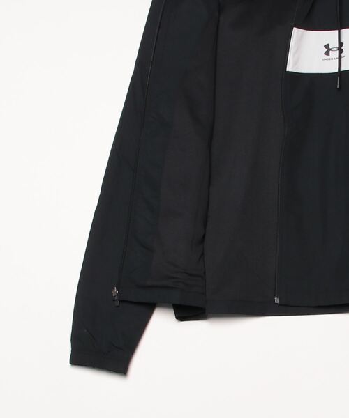 UNDER ARMOUR(アンダーアーマー)の「アンダーアーマー UAメッシュ ライナー カラーブロック ジャケット(ナイロンジャケット・メンズ・ブラック/ホワイト・S/M/L/LL/3L)」の4枚目の写真