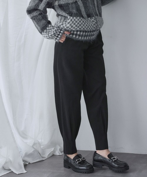 ELFRANK(エルフランク)の「ニット ジョガーパンツ(その他パンツ・レディース・グレー/オフホワイト/ブラック・L/M)」の8枚目の写真