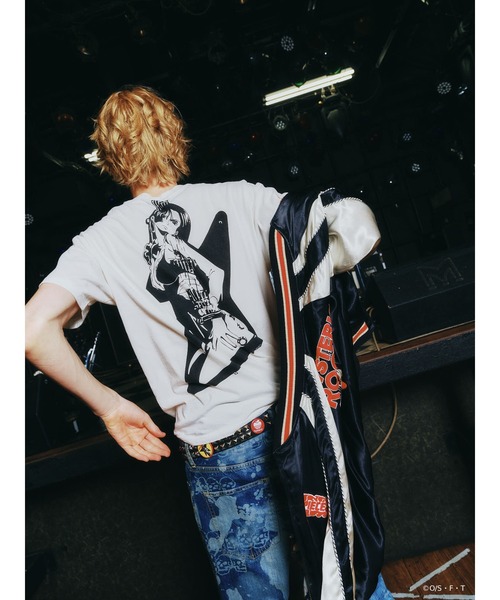 ワンピース×ヒステリックグラマー / ボア・ハンコック Tシャツ ONE PIECE×HYSTERIC GLAMOUR/BOA.HANCOCK EXPLORER Tシャツ
