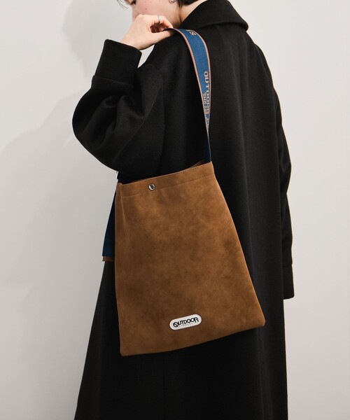 OUTDOOR PRODUCTS(アウトドアプロダクツ)の「【OUTDOOR PRODUCTS/アウトドアプロダクツ】Jacquard Tapelogo Tote/テープロゴ縦型トート(トートバッグ・メンズ・ダークブラウン/ブラック・FREE)」の9枚目の写真