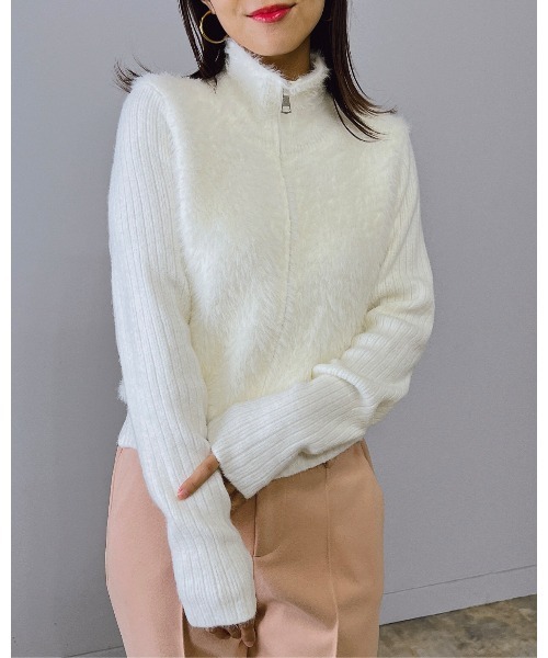 Doumoi(ドゥモエ)の「リブ&シャギーニット ジップアップ カーディガン(カーディガン/ボレロ・レディース・グレー/アイボリー/ブラック・FREE)」の6枚目の写真