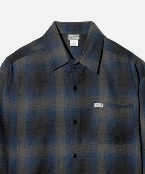 Cal Top（キャルトップ）の「＜CalTop＞オンブレ チェック シャツ（シャツ/ブラウス・メンズ・オリーブ/ネイビー/ダークブラウン・M/S）」の9枚目の写真