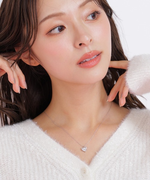 JILL by JILL STUART（ジルバイジルスチュアート）の「◇Cubicハートネックレス（ネックレス・レディース・シルバー/ピンク・FREE）」の8枚目の写真