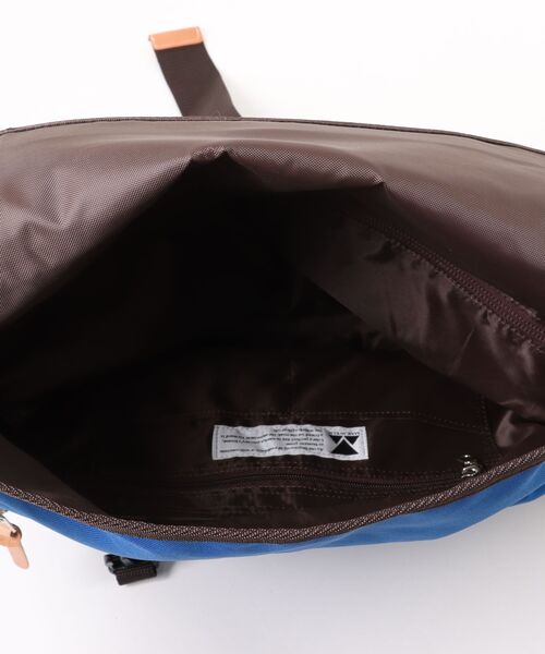 MAKAVELIC(マキャベリック)の「【RES】【MAKAVELIC】TRUCKS DOUBLE BELT MESSENGER BAG(ショルダーバッグ・メンズ・ブルー系その他・FREE)」の5枚目の写真