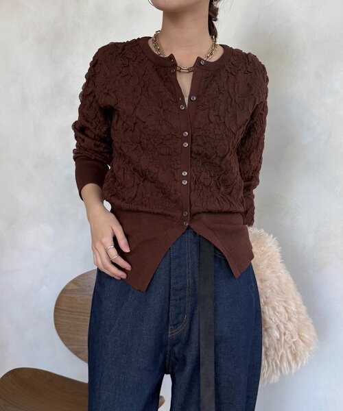 DouDou（ドゥドゥ）の「【WEB限定】フクレジャガードクルーネックカーディガン（カーディガン/ボレロ・レディース・アイボリー/ブルー/ブラウン・FREE）」の20枚目の写真