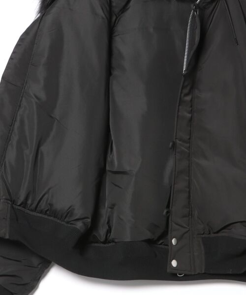 ８(eight)（エイト）の「N-2Bジャケット（ダウンジャケット/コート・メンズ・ブラック/ワイン/カーキ・MEDIUM/LARGE）」の5枚目の写真