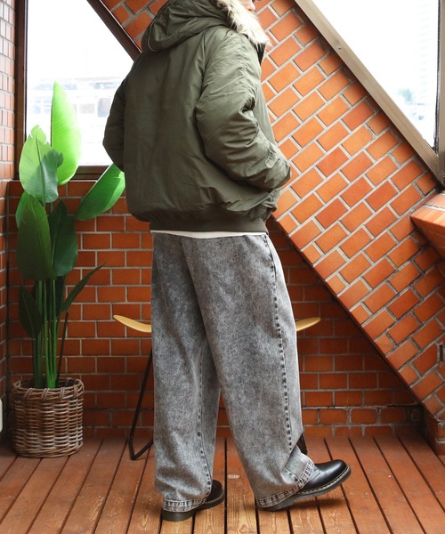 ８(eight)（エイト）の「N-2Bジャケット（ダウンジャケット/コート・メンズ・ブラック/ワイン/カーキ・MEDIUM/LARGE）」の8枚目の写真