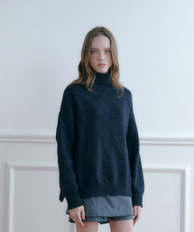 SALT AND CHOCOLATE（ソルトアンドチョコレート）の「Rustic Wool Essential Turtleneck Knit Charcoal 4W2245301（ニット/セーター）」