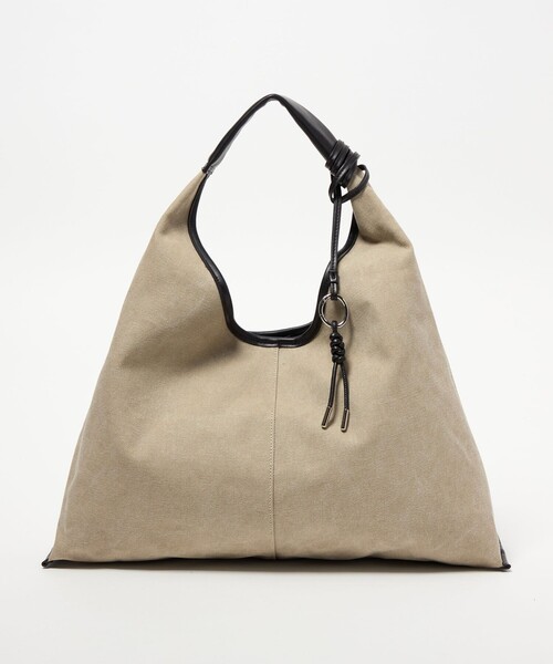 BEAUTY&YOUTH UNITED ARROWS（ビューティーアンドユースユナイテッドアローズ）の「チャーム ショルダーバッグ（ショルダーバッグ・レディース・ブラック/ベージュ・FREE）」の12枚目の写真