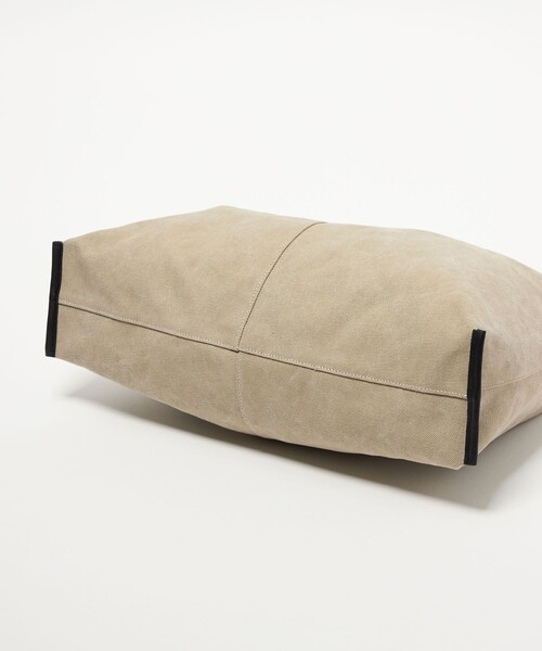 BEAUTY&YOUTH UNITED ARROWS（ビューティーアンドユースユナイテッドアローズ）の「チャーム ショルダーバッグ（ショルダーバッグ・レディース・ブラック/ベージュ・FREE）」の17枚目の写真