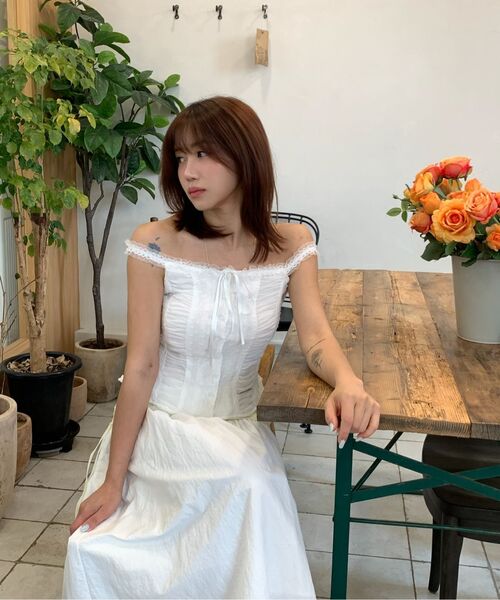 ROSEFRANTZ（ロゼフランツ）の「Lace Off Shoulder Sleeveless [White]（シャツ/ブラウス・レディース・ホワイト・SMALL/MEDIUM）」の11枚目の写真