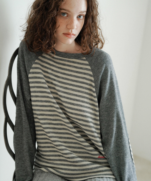 Andy Stripe Raglan Knit Long Sleeve_Gray