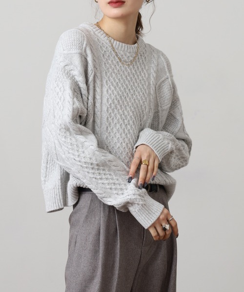 GUESS JEANS（ゲスジーンズ）の「GUESS JEANS ウール ケーブルニットセーター（ニット/セーター・レディース・ブラック/ヘザーグレー/クリーム・S/XS/M/L）」の19枚目の写真